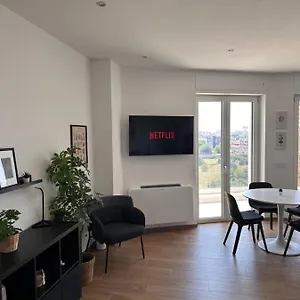 https://casa-sangiorgi.barihotels.org